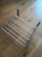 7-BAR WALL MOUNTED LAUNDRY